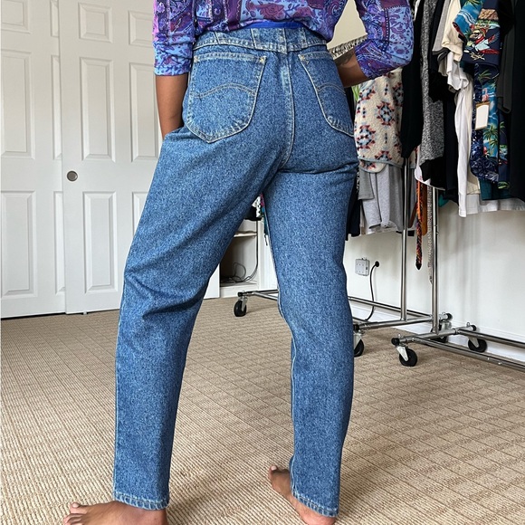 Vintage Lee jeans no size but fits like a 6 no flaws - Picture 5 of 5